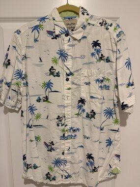 Disney Tommy Bahama White Short-Sleeve Mickey Tropical Print Button-Down Shirt
